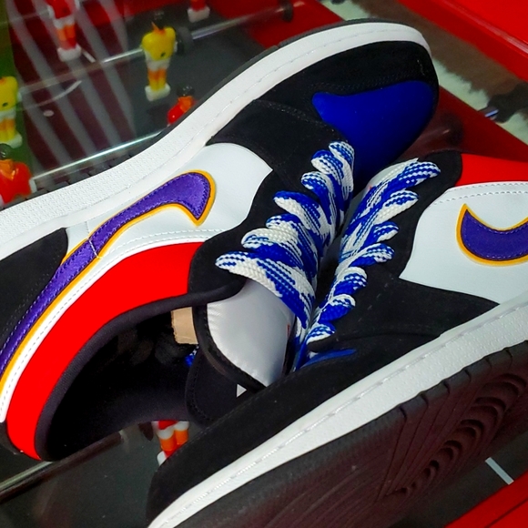 Air Jordan 1 - Picture 7 of 7